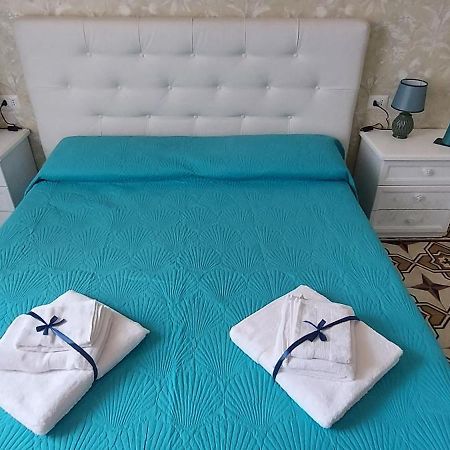Essential Guest Room Cagliari Exterior photo